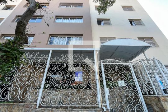 Fachada + plaquinha de apartamento à venda com 2 quartos, 102m² em Osvaldo Cruz, São Caetano do Sul