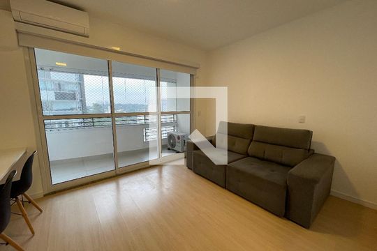 Apartamento para alugar com 1 quarto, 24m² em Butantã, São Paulo