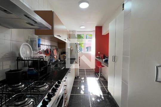 Cozinha de casa à venda com 3 quartos, 160m² em Jardim Paulista, São Paulo