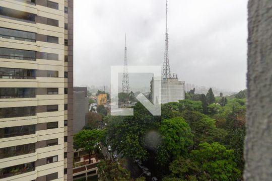 Vista da Suíte 2 de apartamento para alugar com 2 quartos, 77m² em Pinheiros, São Paulo