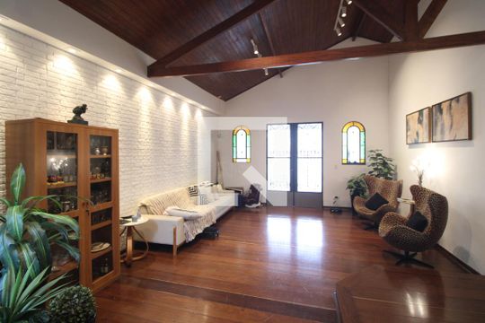 Casa para alugar com 3 quartos, 400m² em Vila da Saúde, São Paulo