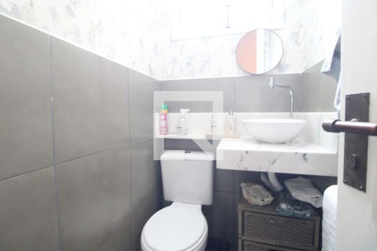 Lavabo de casa para alugar com 3 quartos, 400m² em Vila da Saúde, São Paulo