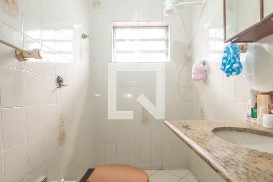 Banheiro Social de casa para alugar com 3 quartos, 140m² em Bosque da Saúde, São Paulo