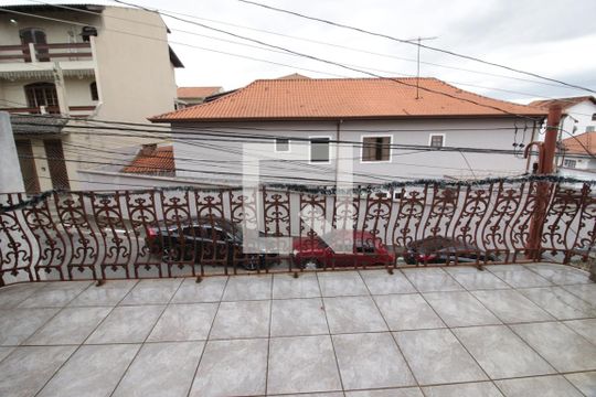 Sala de casa à venda com 4 quartos, 121m² em Adalgisa, Osasco