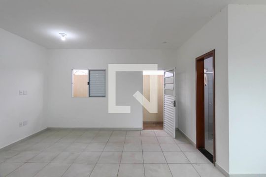 Kitnet/Studio à venda com 1 quarto, 33m² em Sítio Pinheirinho, São Paulo