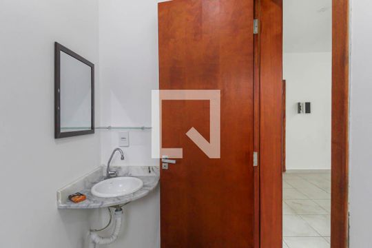 Banheiro de kitnet/studio à venda com 1 quarto, 33m² em Sítio Pinheirinho, São Paulo