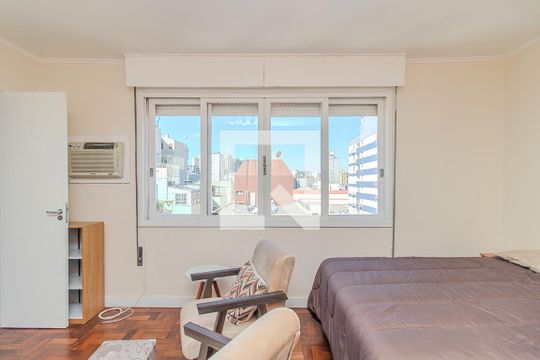 Studio de kitnet/studio à venda com 1 quarto, 26m² em Centro Histórico, Porto Alegre