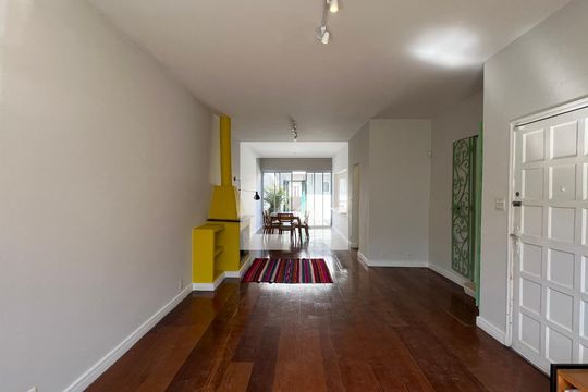 Sala de casa para alugar com 4 quartos, 190m² em Jardim Paulistano, São Paulo