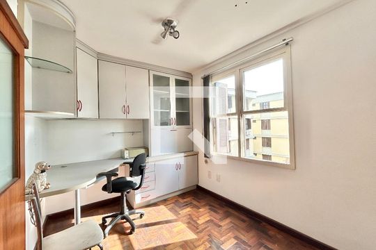 Quarto 1 de apartamento à venda com 3 quartos, 84m² em Centro, São Leopoldo