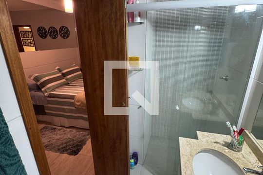Banheiro de casa de condomínio à venda com 2 quartos, 62m² em Casa Verde, São Paulo