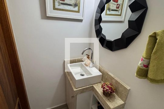 Banheiro de casa de condomínio à venda com 2 quartos, 62m² em Casa Verde, São Paulo