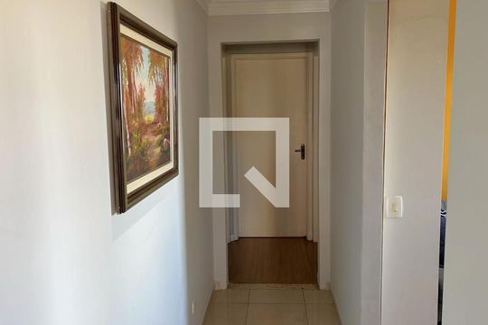 Corredor de apartamento à venda com 3 quartos, 120m² em Jardim Monte Kemel, São Paulo