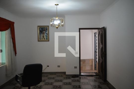 Sala de casa à venda com 3 quartos, 240m² em Vila Alzira, Santo André