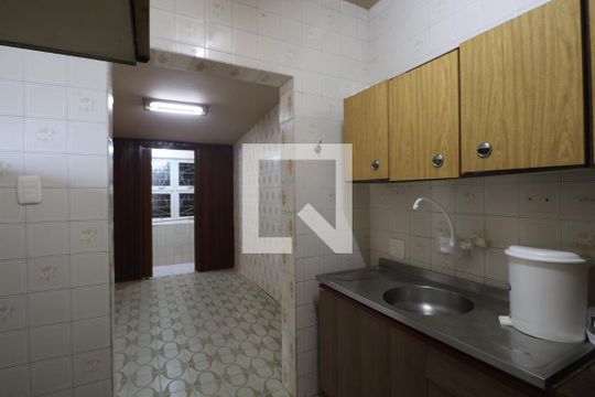 Cozinha de apartamento à venda com 3 quartos, 101m² em Centro, Canoas