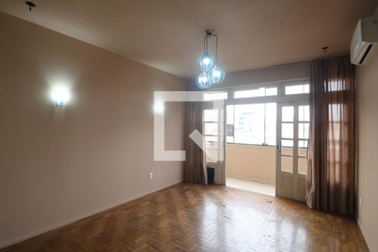 Sala de apartamento à venda com 3 quartos, 101m² em Centro, Canoas