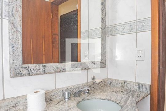 Lavabo de casa à venda com 4 quartos, 410m² em Vila Arapua, São Paulo