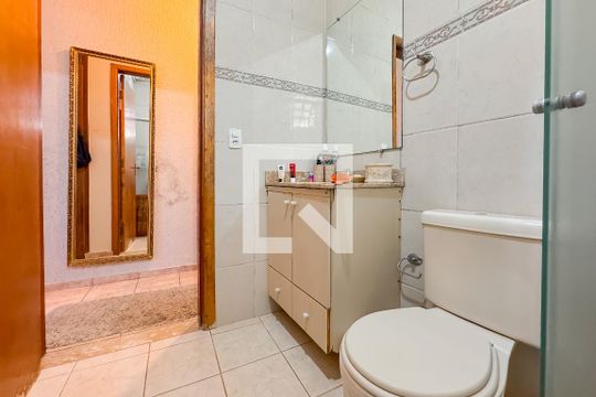 Banheiro da Suíte de casa para alugar com 3 quartos, 256m² em Vila Mariana, São Paulo