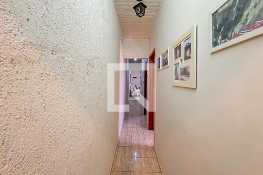 Corredor de casa para alugar com 3 quartos, 256m² em Vila Mariana, São Paulo