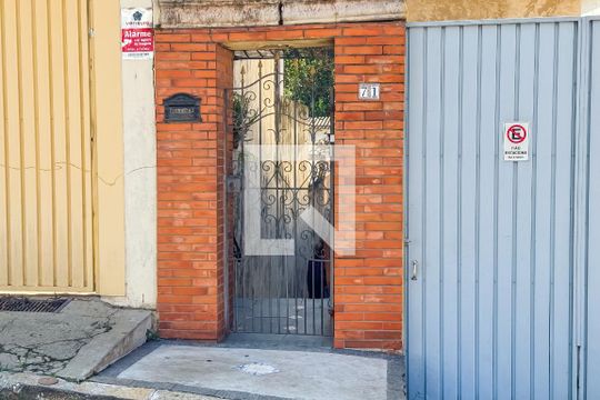 Fachada de casa para alugar com 3 quartos, 256m² em Vila Mariana, São Paulo