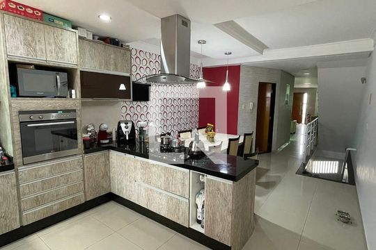 Cozinha de casa à venda com 3 quartos, 250m² em Vila Dora, Santo André