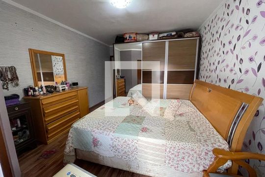 Quarto de casa à venda com 3 quartos, 250m² em Vila Dora, Santo André