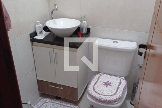 Casa à venda com 3 quartos, 250m² em Vila Dora, Santo André