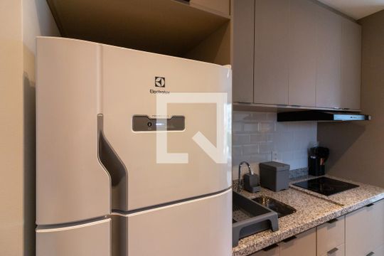 Studio de kitnet/studio para alugar com 1 quarto, 26m² em Vila Nova Conceição, São Paulo