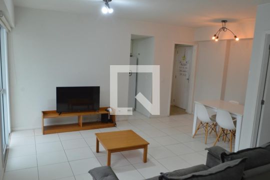Sala de apartamento para alugar com 1 quarto, 70m² em Camorim, Rio de Janeiro