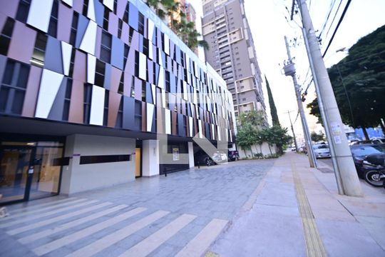 Fachada de apartamento para alugar com 3 quartos, 97m² em Setor Bueno, Goiânia