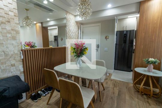 Sala de apartamento à venda com 3 quartos, 86m² em Vila Independencia, São Paulo