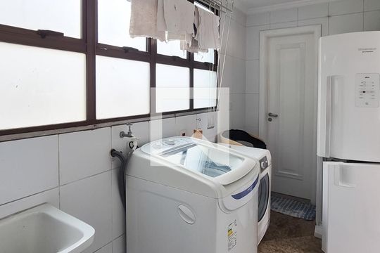 Área de Serviço de apartamento para alugar com 4 quartos, 440m² em Vila Sao Joao, São Bernardo do Campo