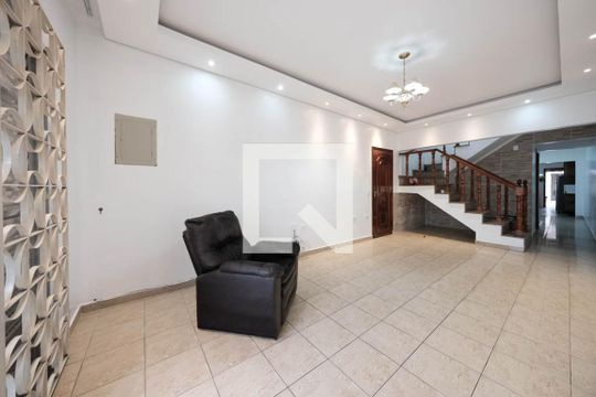 Sala de casa à venda com 3 quartos, 178m² em Jardim Brasilia (zona Leste), São Paulo
