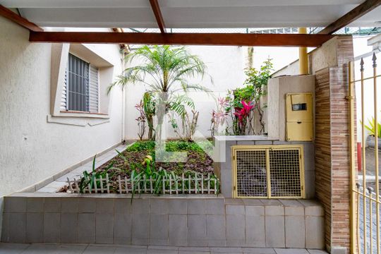 Jardim de casa à venda com 2 quartos, 142m² em Vila Guarani (zona Sul), São Paulo