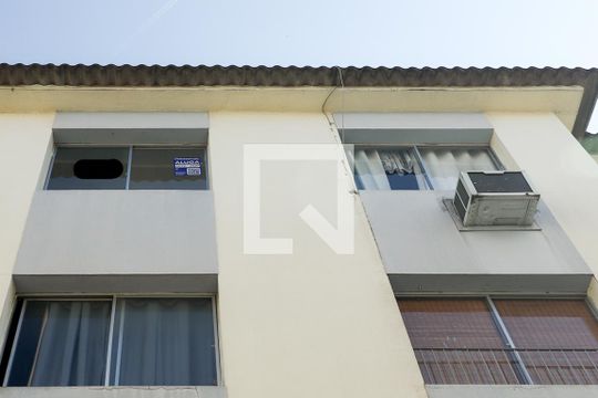 Fachada de apartamento para alugar com 1 quarto, 58m² em Sarandi, Porto Alegre