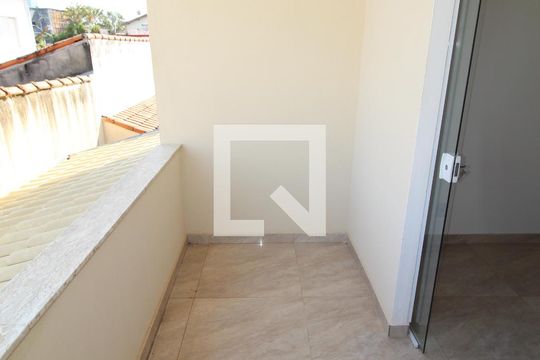 Sacada do Quarto 2 de casa para alugar com 4 quartos, 185m² em Jardim das Industrias, São José dos Campos