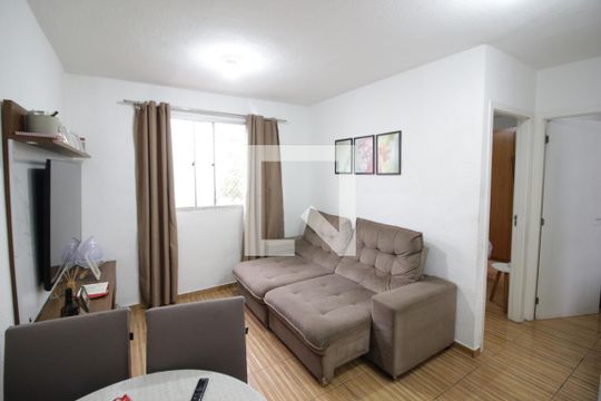 Apartamento para alugar com 2 quartos, 42m² em São Pedro, Osasco