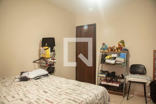 Quarto 1 de casa à venda com 3 quartos, 234m² em Vila Clementino, São Paulo
