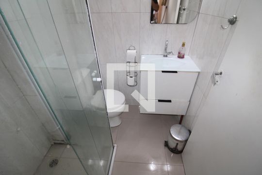 Banheiro de apartamento à venda com 2 quartos, 49m² em Vila Santa Maria, São Paulo