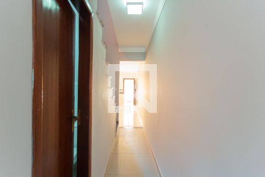 Corredor de casa à venda com 3 quartos, 181m² em Jardim Nossa Senhora do Carmo, São Paulo