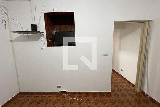 Quarto 2 de casa para alugar com 2 quartos, 64m² em Vila São Silvestre, São Paulo