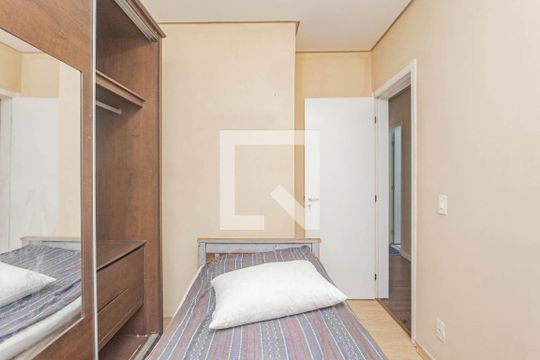Quarto 1 de apartamento para alugar com 3 quartos, 67m² em Jardim Celeste, São Paulo
