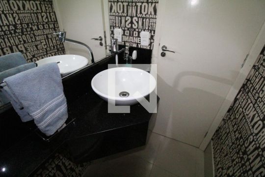 Banheiro 1 de casa para alugar com 3 quartos, 130m² em Jardim das Industrias, São José dos Campos