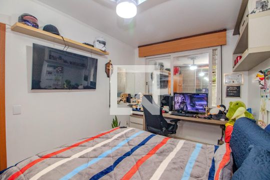 Quarto 2 de apartamento à venda com 2 quartos, 86m² em Auxiliadora, Porto Alegre