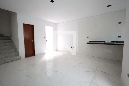 Sala/Cozinha de casa de condomínio à venda com 2 quartos, 117m² em Vila Metalúrgica, Santo André