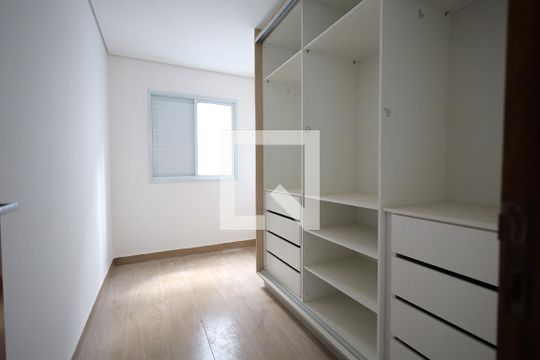 Quarto 1 de casa de condomínio à venda com 3 quartos, 117m² em Vila Metalúrgica, Santo André