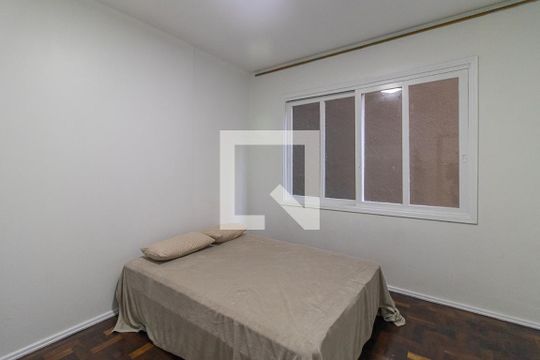 Quarto de apartamento à venda com 1 quarto, 57m² em Centro Histórico, Porto Alegre