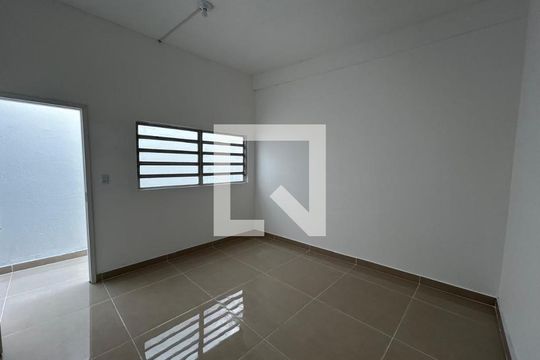 Quarto 1 de apartamento para alugar com 2 quartos, 68m² em Vila Nova Bonsucesso, Guarulhos