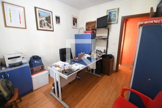 Escritório de casa à venda com 4 quartos, 230m² em Loteamento Parque das Hortências (sousas), Campinas