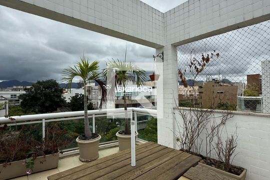 Apartamento à venda com 3 quartos, 200m² em Recreio dos Bandeirantes, Rio de Janeiro