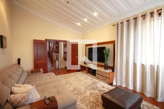 Sala de Estar de casa à venda com 3 quartos, 445m² em Mangabeiras, Belo Horizonte